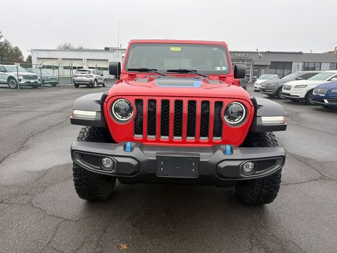 Used 2023 Jeep Wrangler Unlimited Rubicon 4xe w/ Cold Weather Group AWD/4WD image 9