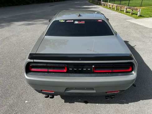 Used 2019 Dodge Challenger R/T Scat Pack w/ Driver Convenience Group RWD image 4