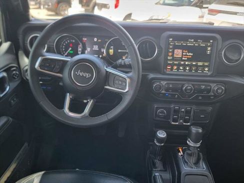 Certified 2023 Jeep Wrangler Unlimited Sahara AWD/4WD image 19