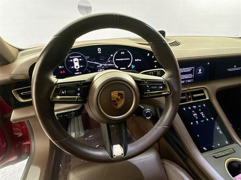 Used 2020 Porsche Taycan 4S image 10