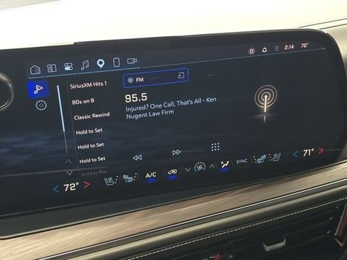 Used 2026 Chevrolet Suburban Premier AWD/4WD image 33