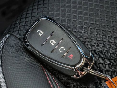 Used 2023 Chevrolet TrailBlazer RS w/ Convenience Package FWD image 35