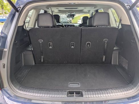 Used 2025 Kia Telluride S FWD image 29