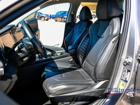 Used 2024 Hyundai Elantra Limited FWD image 10