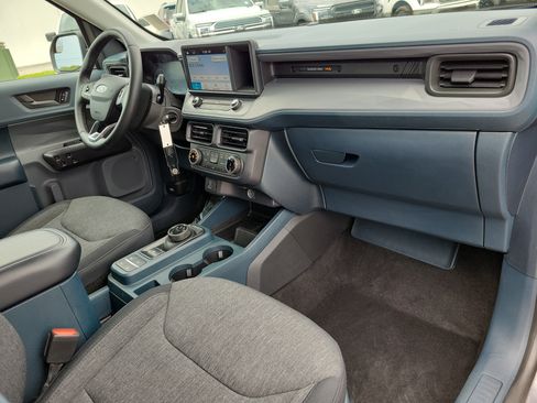 Used 2024 Ford Maverick XLT w/ XLT Luxury Package FWD image 16