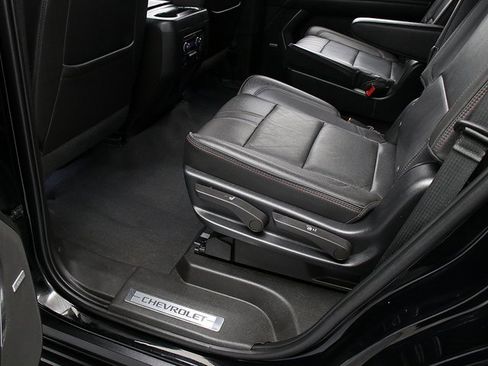 Used 2022 Chevrolet Tahoe RST w/ Sport Performance Package image 29