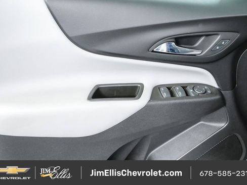 Certified 2024 Chevrolet Equinox LS w/ LS Convenience Package FWD image 6