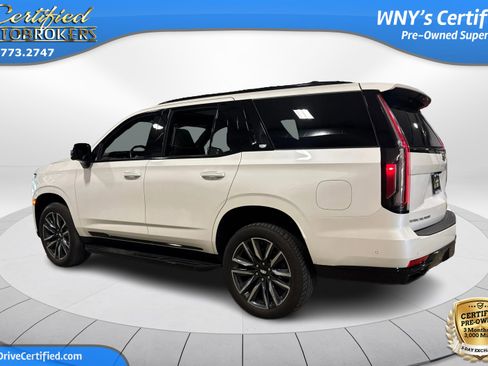 Used 2024 Cadillac Escalade Sport image 8