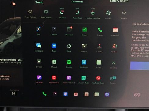 Used 2023 Tesla Model Y Performance image 31