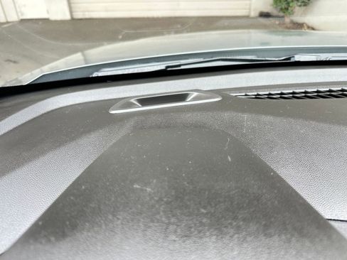 Used 2025 Chevrolet TrailBlazer LT image 35