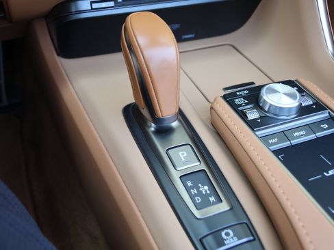 Used 2023 Lexus LC 500 Convertible w/ Touring Package RWD image 28