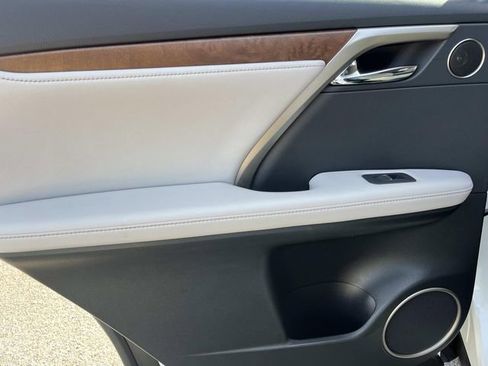 Used 2021 Lexus RX 450hL AWD w/ Premium Package image 19