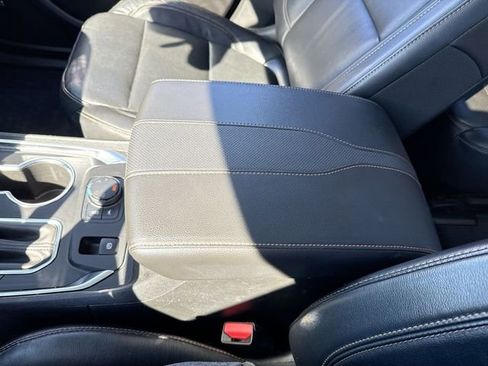 Used 2019 Chevrolet Traverse Premier w/ LPO, Blackout Package image 21