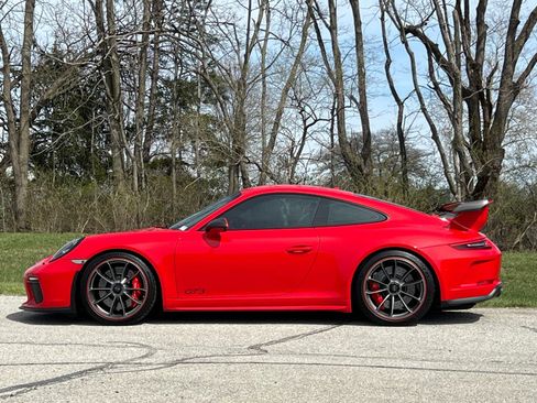 Used 2019 Porsche 911 GT3 image 2