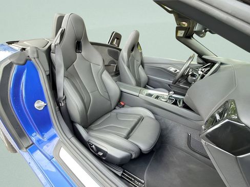 Used 2026 BMW Z4 sDrive30i RWD image 22