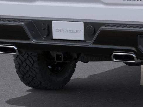 New 2026 Chevrolet Silverado 1500 Custom Trail Boss AWD/4WD image 14