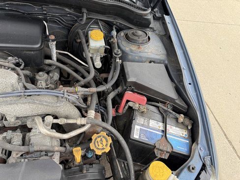 Used 2010 Subaru Impreza 2.5i image 38