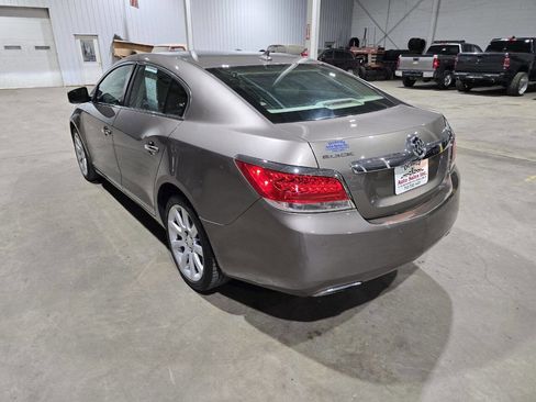Used 2011 Buick LaCrosse CXS w/ Driver Confidence Package FWD image 8