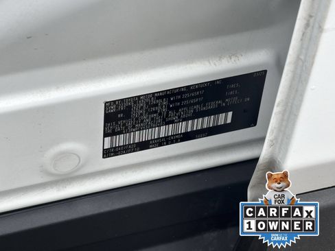 Used 2025 Toyota RAV4 XLE AWD/4WD image 34