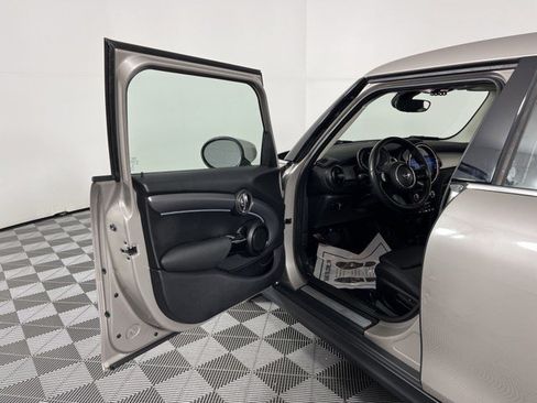 Used 2022 MINI Cooper S FWD image 14