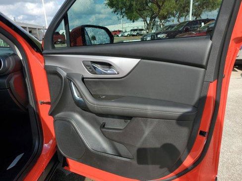 New 2025 Chevrolet Blazer LT w/ Driver Confidence Package image 9