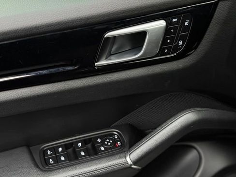 New 2026 Porsche Macan S AWD/4WD image 14