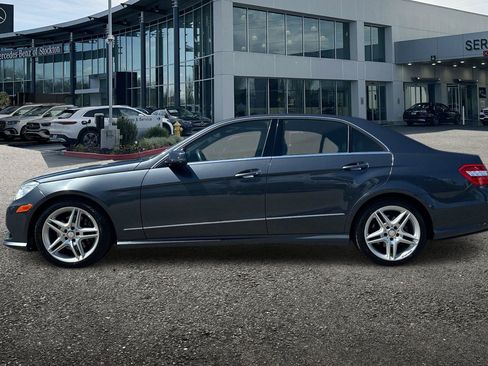 Used 2013 Mercedes-Benz E 350 Sedan image 7
