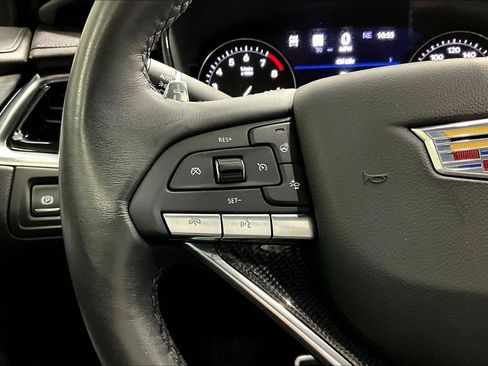 Used 2024 Cadillac XT6 Sport w/ Technology Package image 24