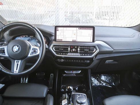 Used 2024 BMW X3 M40i image 9