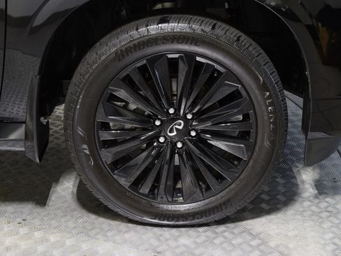 Certified 2026 INFINITI QX80 Luxe w/ Cargo Package AWD/4WD image 39
