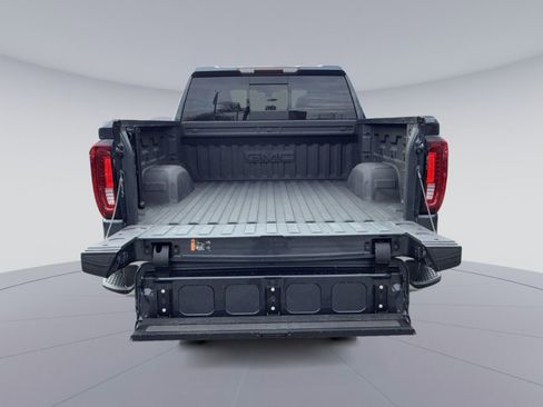 Used 2022 GMC Sierra 1500 SLT w/ SLT Premium Plus Package image 27
