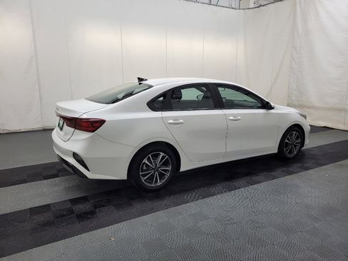 Used 2023 Kia Forte LXS FWD image 10