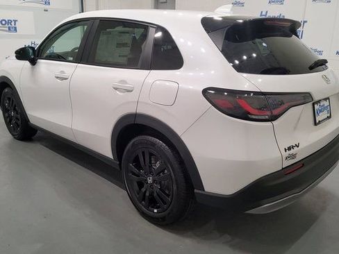 New 2026 Honda HR-V Sport image 5