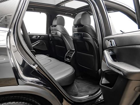 Used 2021 BMW X5 sDrive40i w/ Premium Package RWD image 48