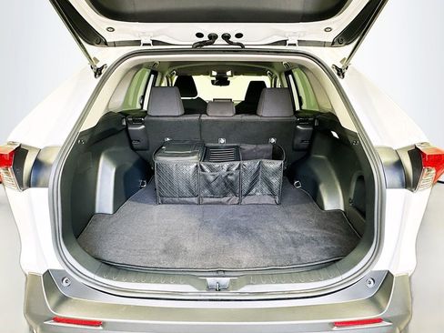 Certified 2025 Toyota RAV4 LE image 26