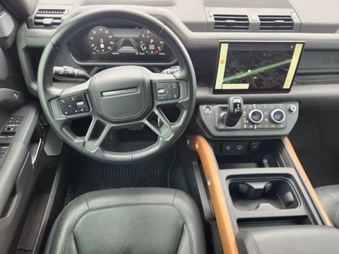 Used 2023 Land Rover Defender 130 X AWD/4WD image 26
