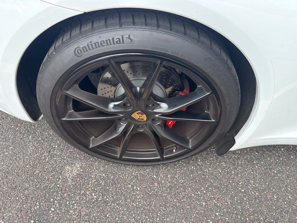 Used 2018 Porsche 911 Carrera S RWD image 10