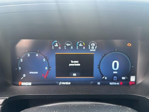 Used 2025 Ford F150 Lariat AWD/4WD image 16