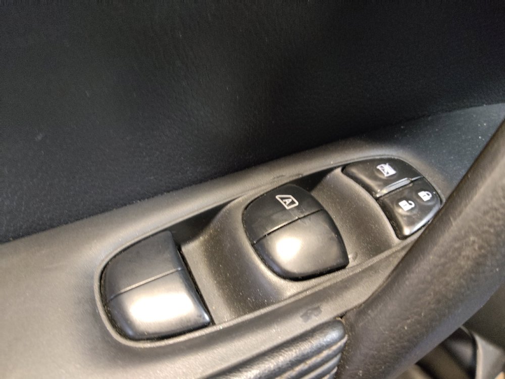 Used 2020 Nissan Rogue SV AWD/4WD image 27