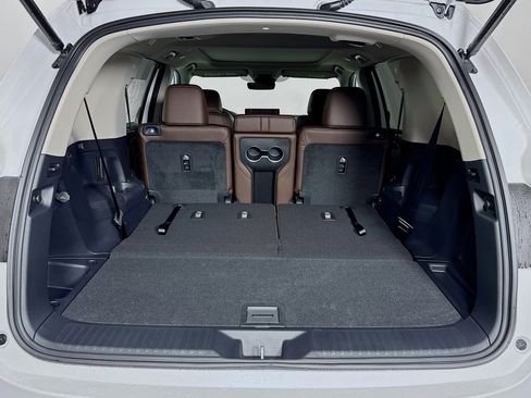 New 2026 Honda Pilot Touring image 28