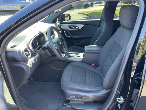 Certified 2021 Chevrolet Blazer LT AWD/4WD image 6