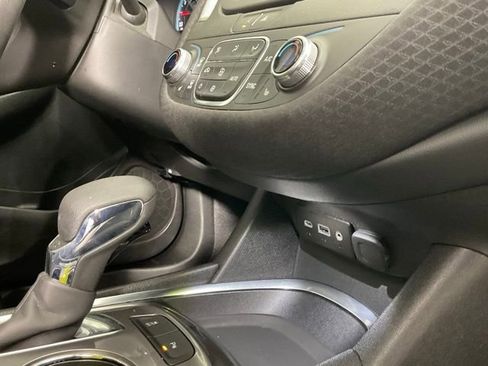 Used 2024 Chevrolet Malibu LT FWD image 19
