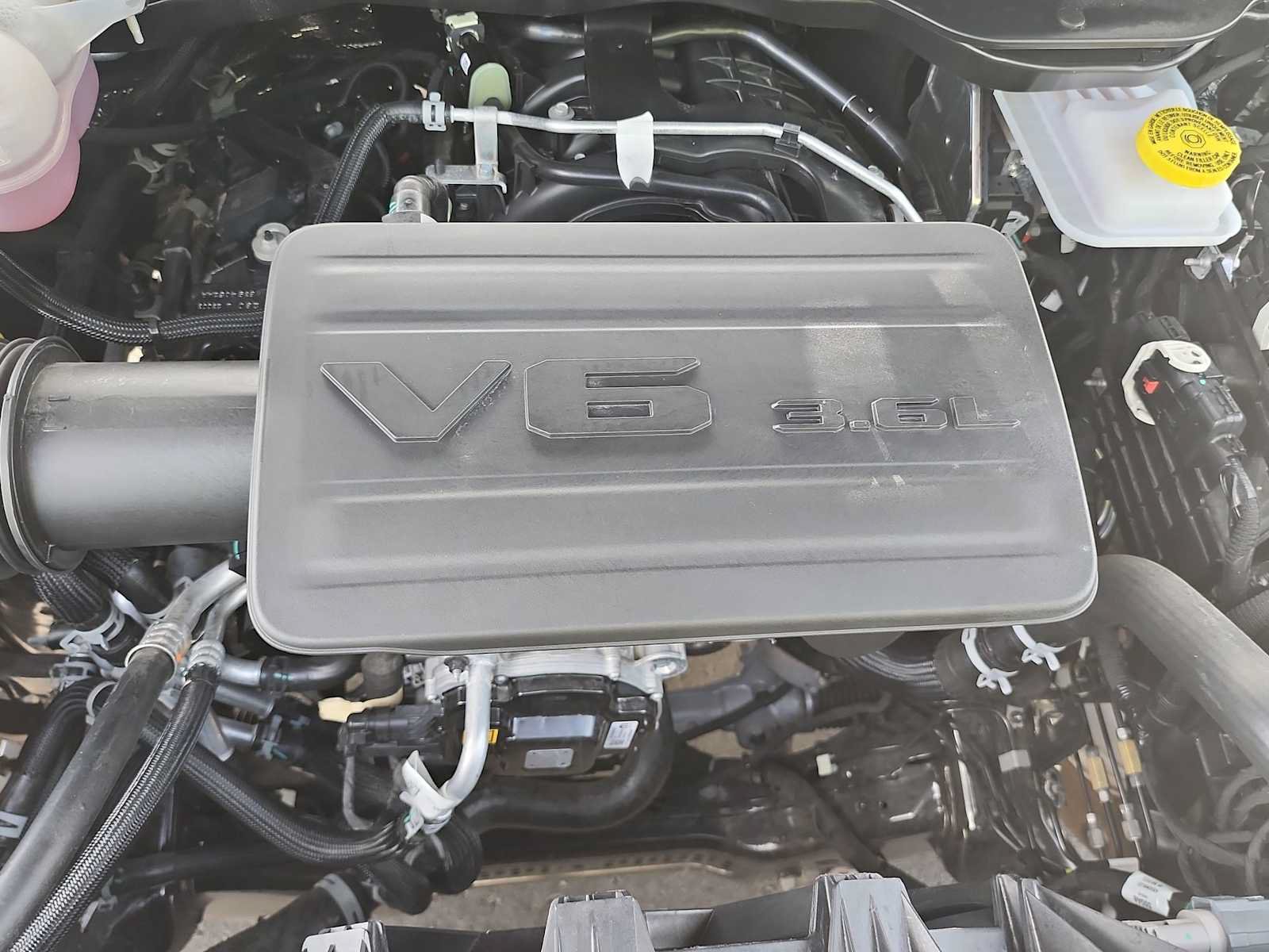 Used 2026 RAM 1500 Express RWD image 13