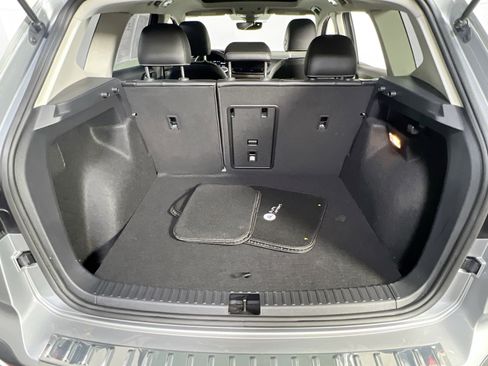 Used 2023 Volkswagen Taos SEL image 26