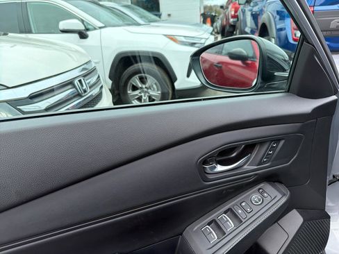 Used 2023 Honda Accord Sport image 16