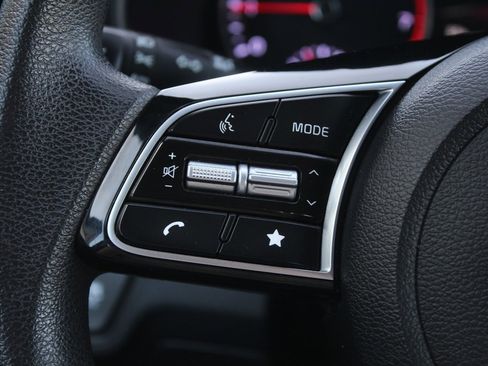 Used 2024 Kia Forte LXS image 21