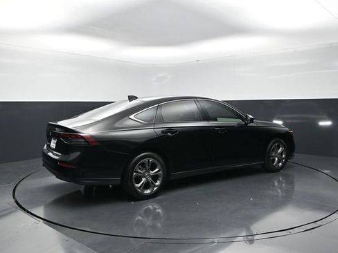 Used 2024 Honda Accord EX image 7