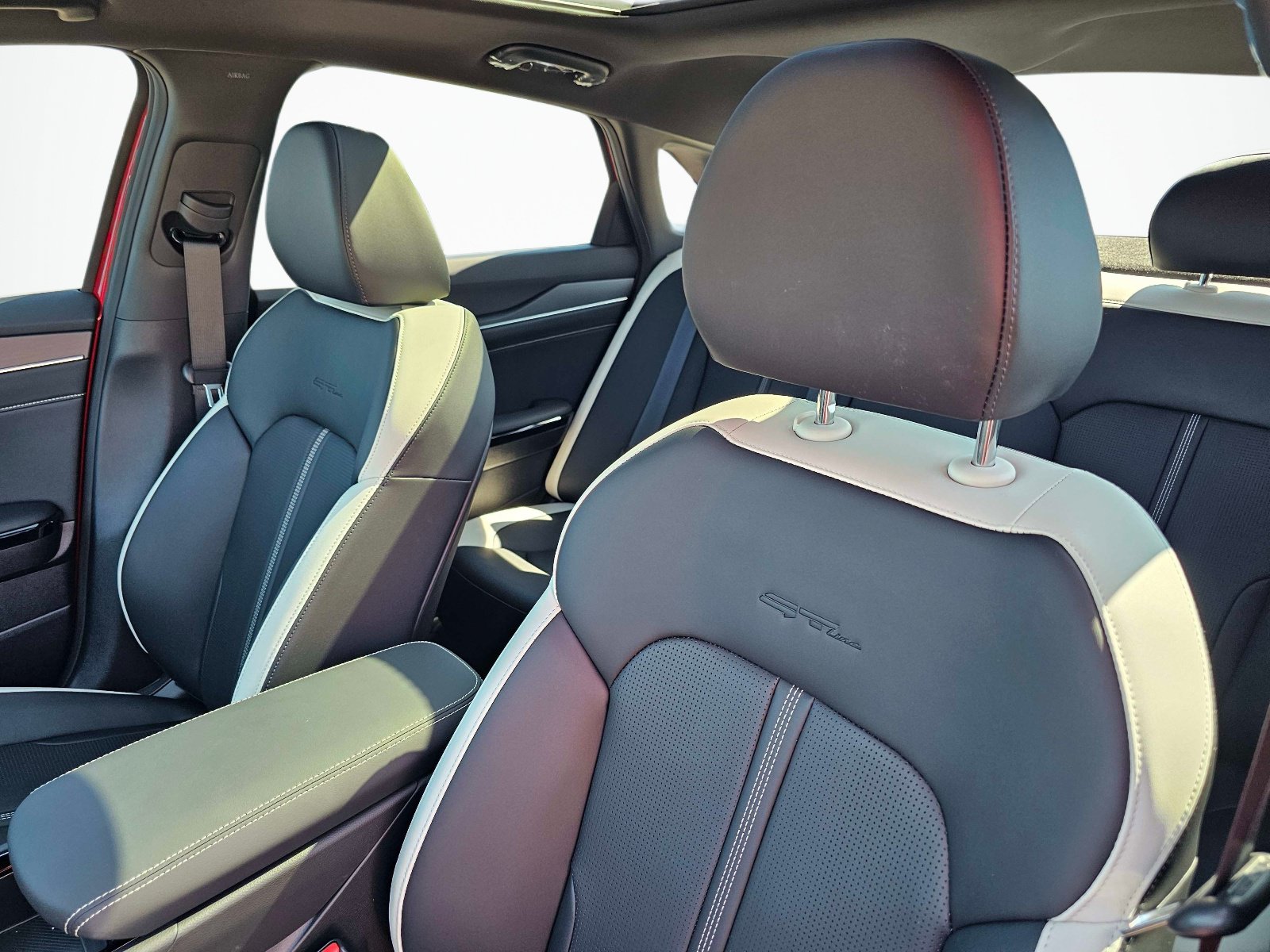 New 2026 Kia K5 GT-Line w/ GT-Line Premium Package FWD image 17