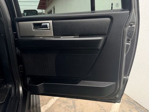 Used 2015 Ford Expedition EL XLT w/ Equipment Group 202A image 20