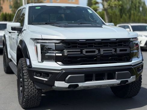 Used 2025 Ford F150 Raptor AWD/4WD image 7